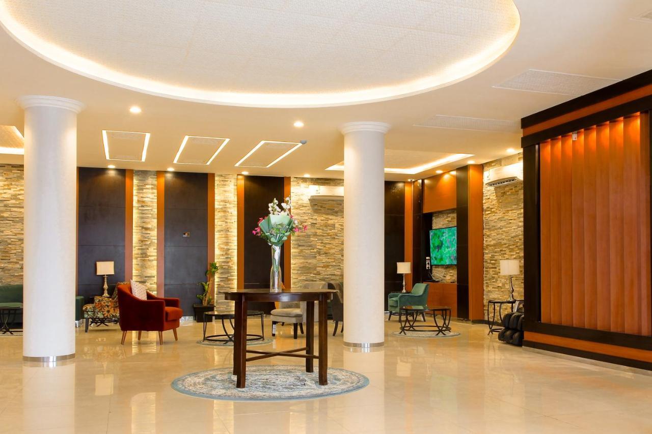 Areen Aparthotel Riade Exterior foto